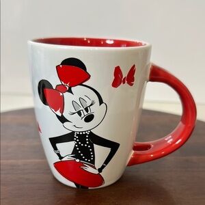 Disneyland Paris Minnie Mouse Red & White Ceramic Coffee Mug Paris Exclusive